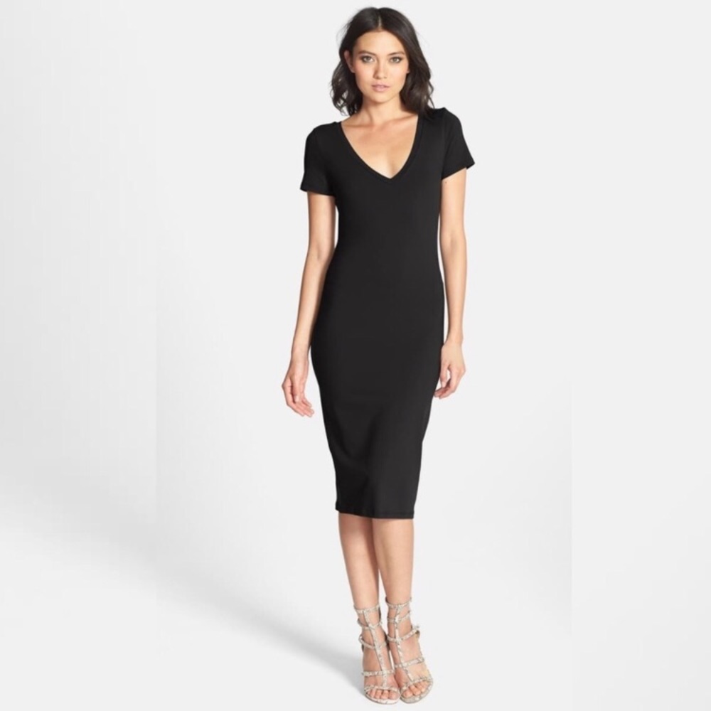 The most perfect black body con dress!